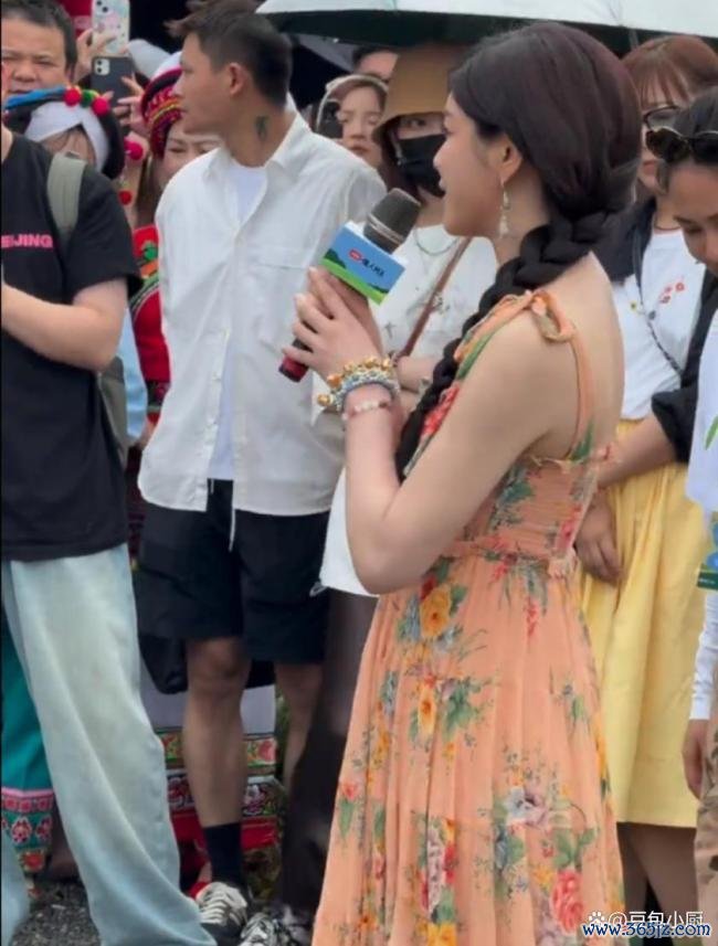 大理偶遇向佐陈妍希 寿辰后首现身慢东说念主节